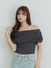 身長:171cm サイズ:F