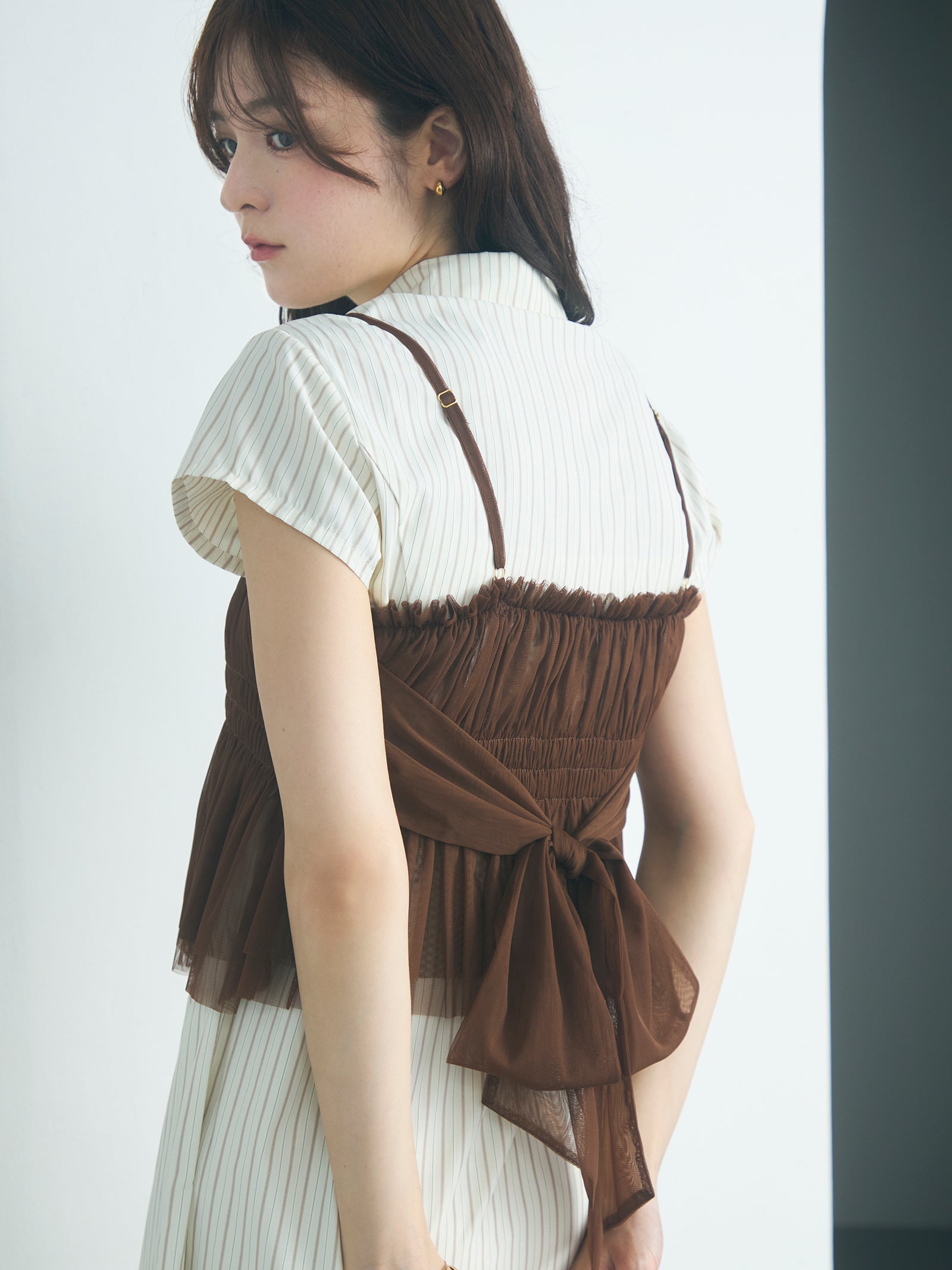 チュールビスチェ付きストライプワンピース