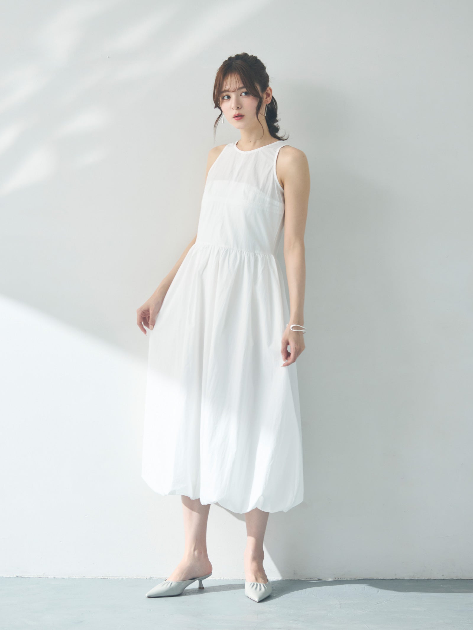 美品✨René ルネ バルーンレースドッキングワンピース ホワイト パール 近年 バルーンロングワンピース