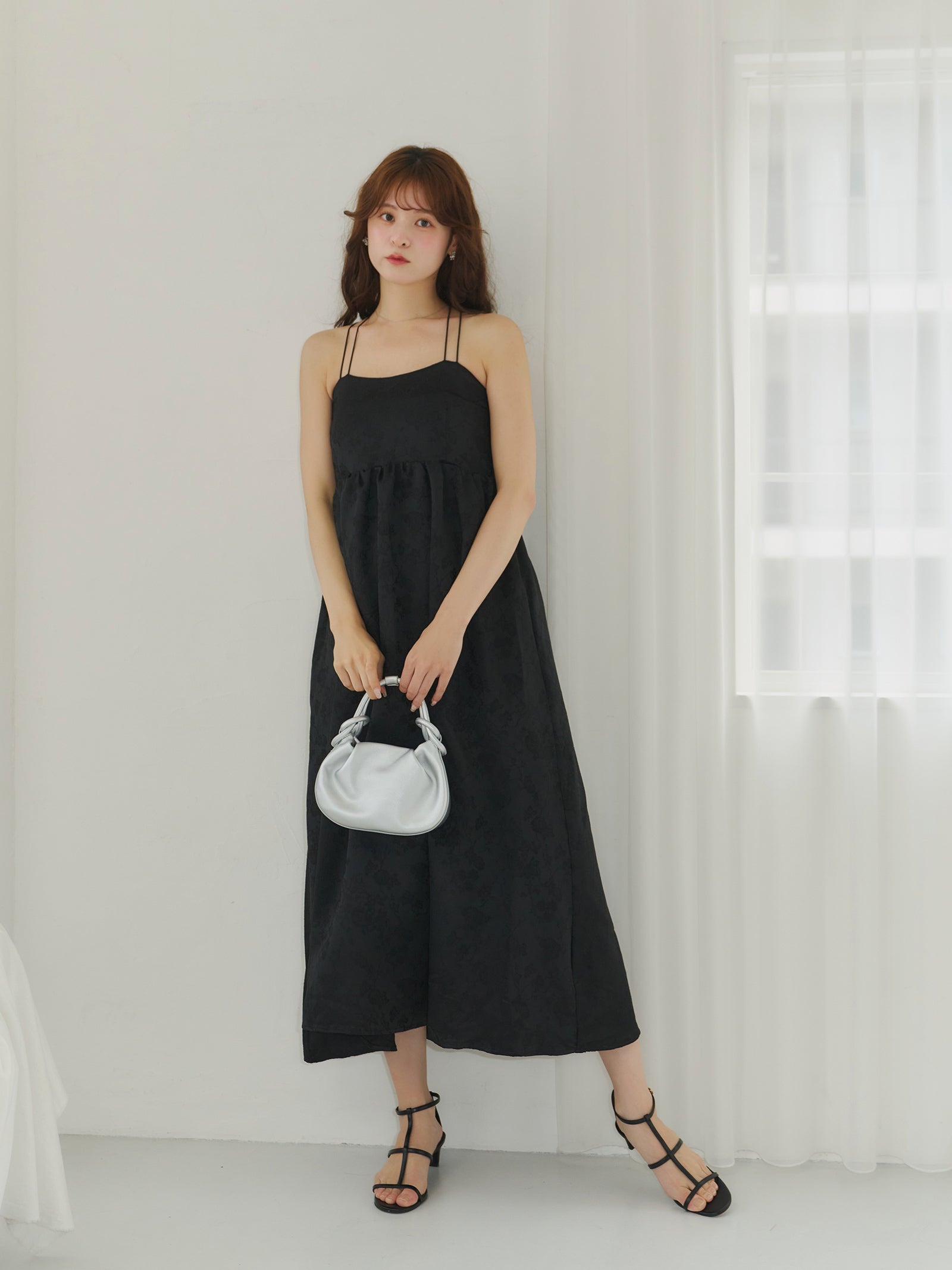 【マイ】Olu. 3wayジャガードパフスリーブワンピース　黒 3wayジャガードパフスリーブワンピース