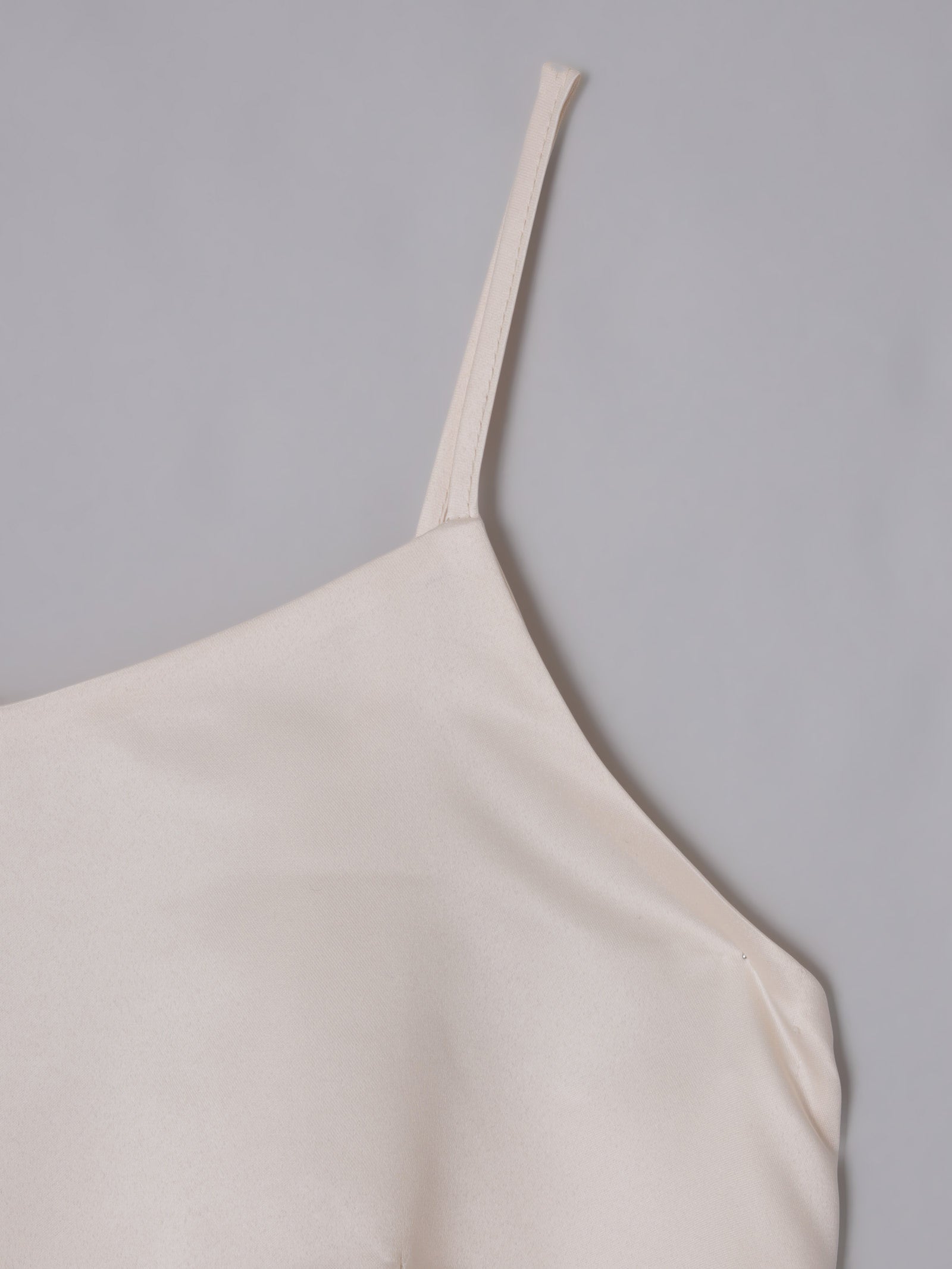 Olu. ボリュームチュールキャミワンピース ボリュームチュールキャミワンピース