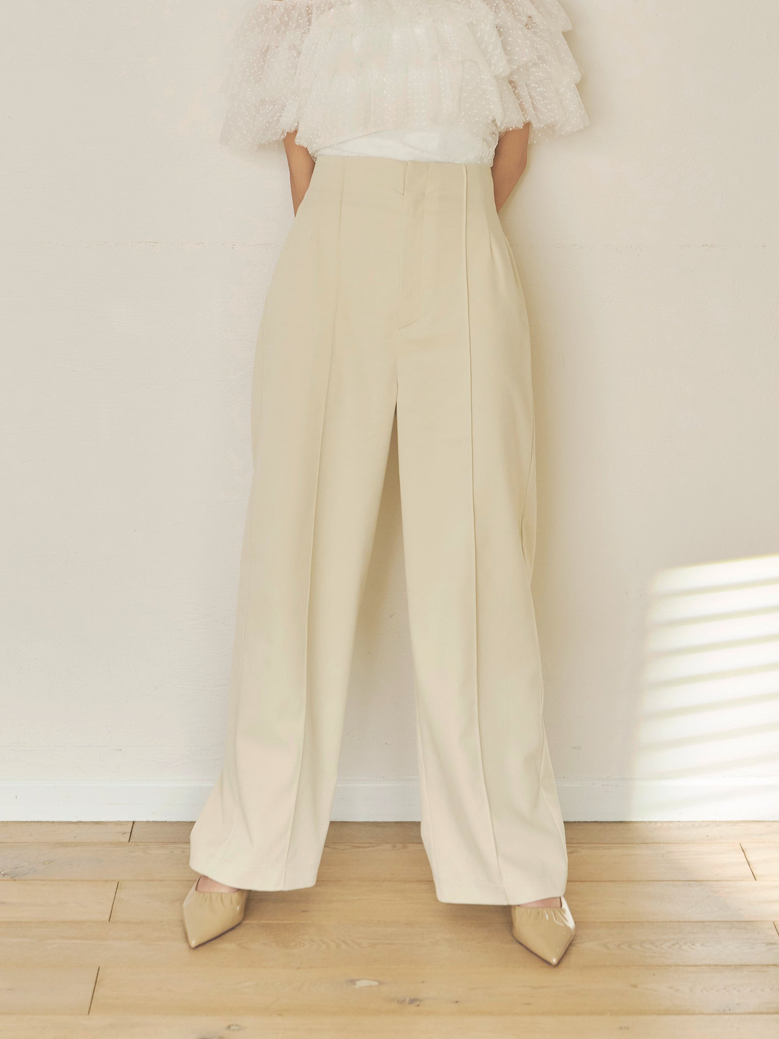 beige