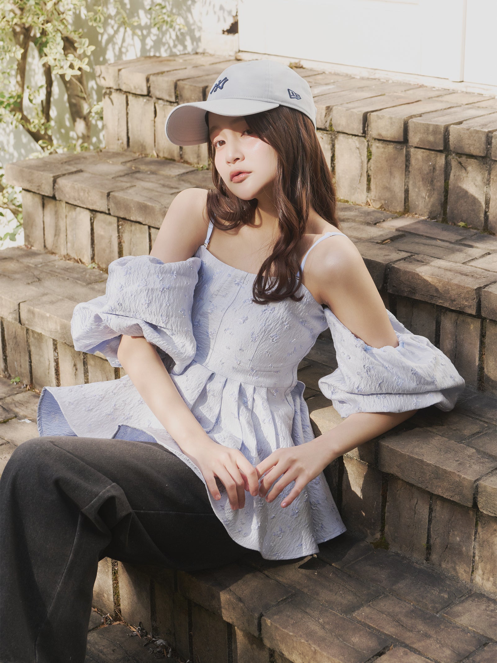 【予約】フラワージャガードペプラムビスチェ【発送予定日 4月上旬〜4月中旬】