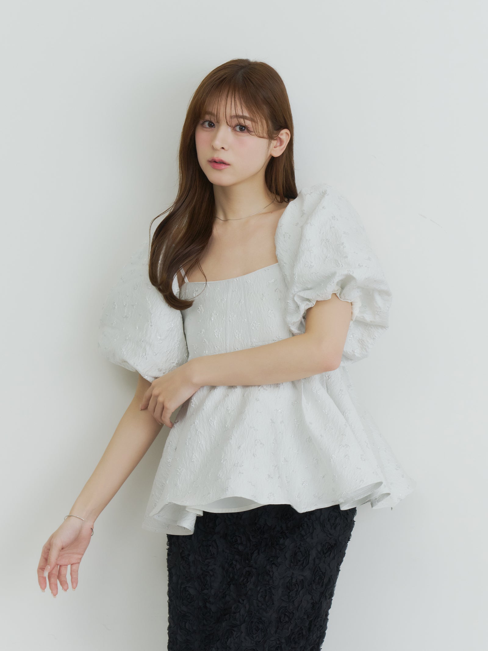 【予約】フラワージャガードペプラムビスチェ【発送予定日 4月上旬〜4月中旬】