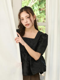 スクエアネックジャガードペプラムブラウス