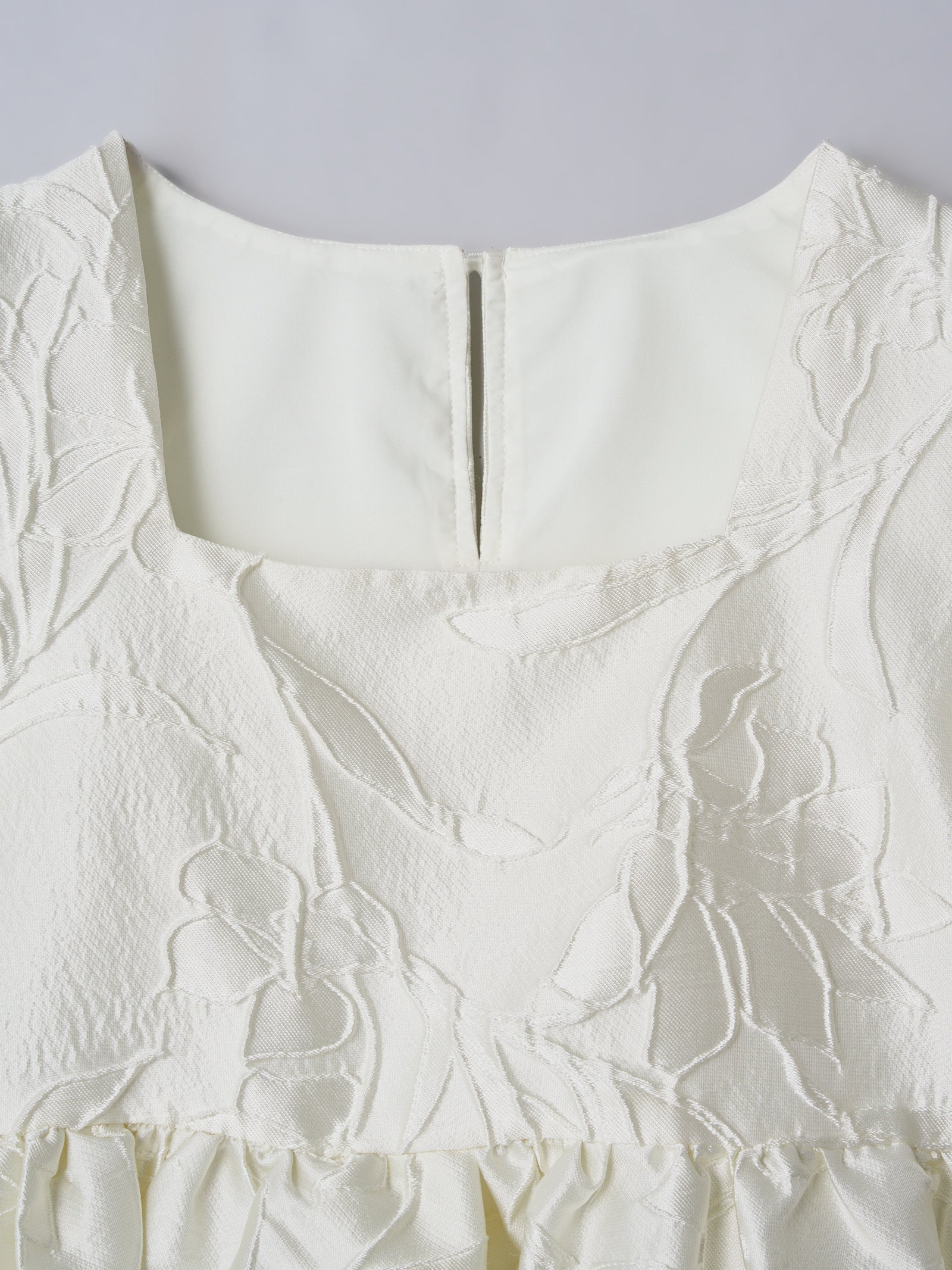 スクエアネックジャガードペプラムブラウス