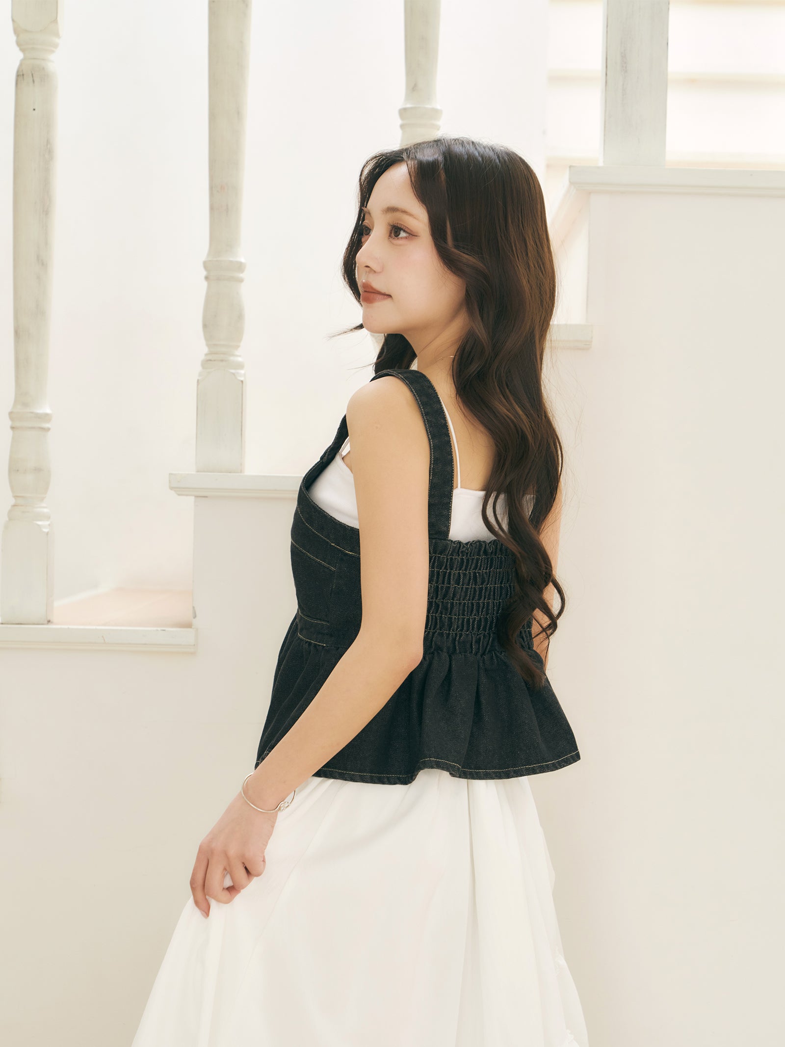 デニムペプラムビスチェ