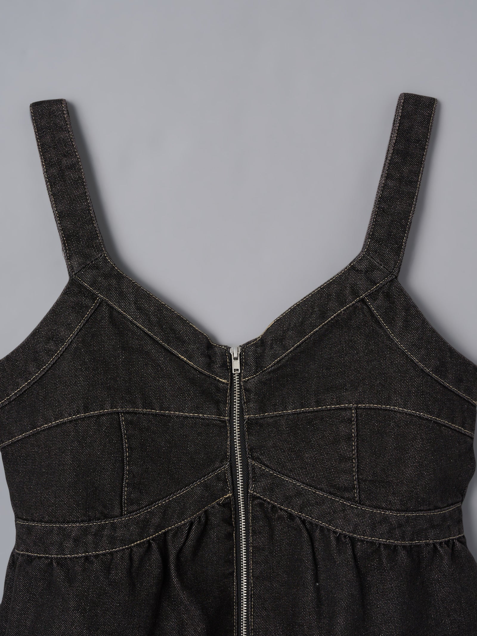 デニムペプラムビスチェ