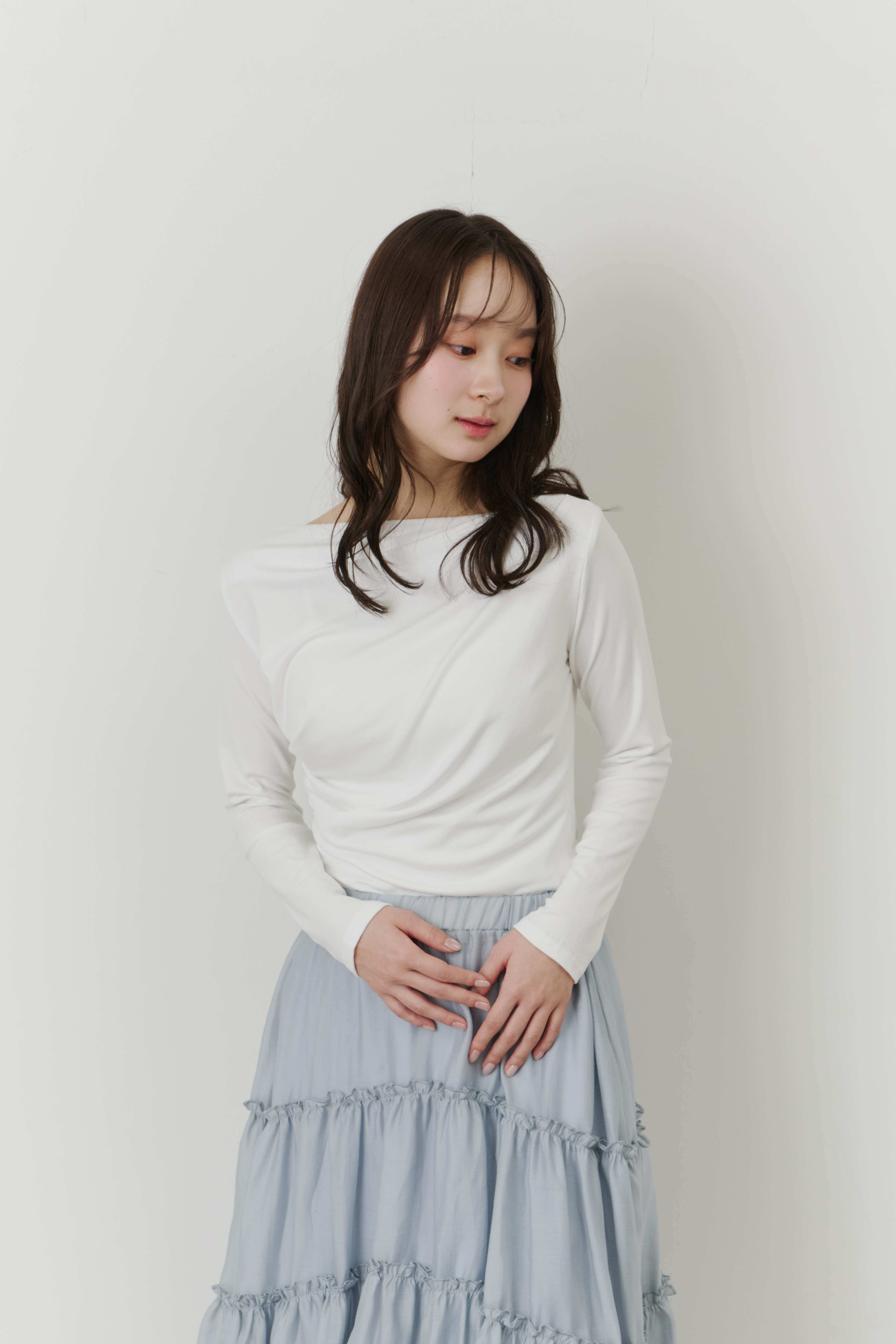 ポローラ　アシンメトリードレープロングスリーブトップス アシンメトリードレープロングスリーブトップス – poláura OFFICIAL
