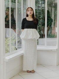 スクエアネックバルーントップス