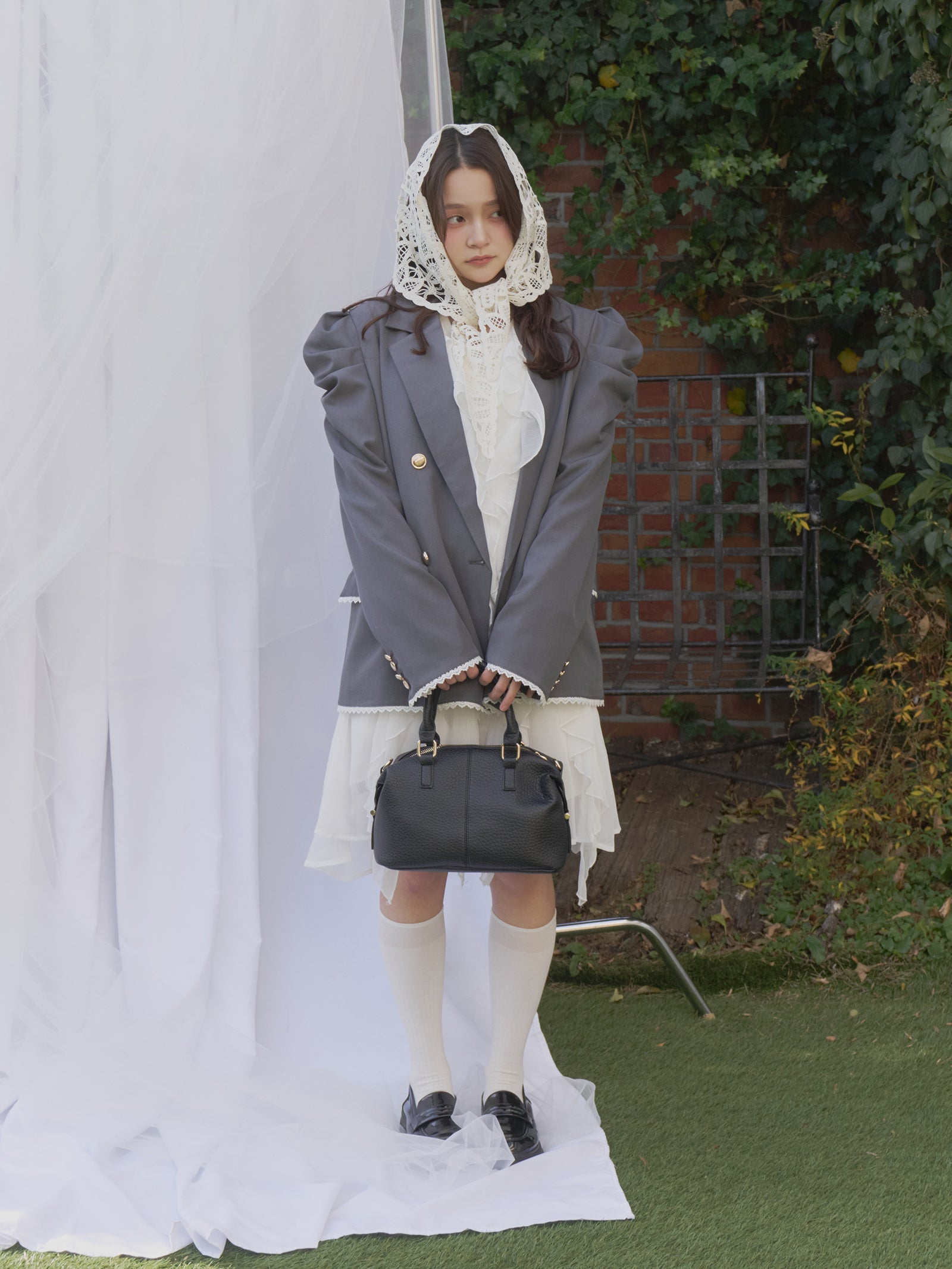 パフスリーブレースジャケット