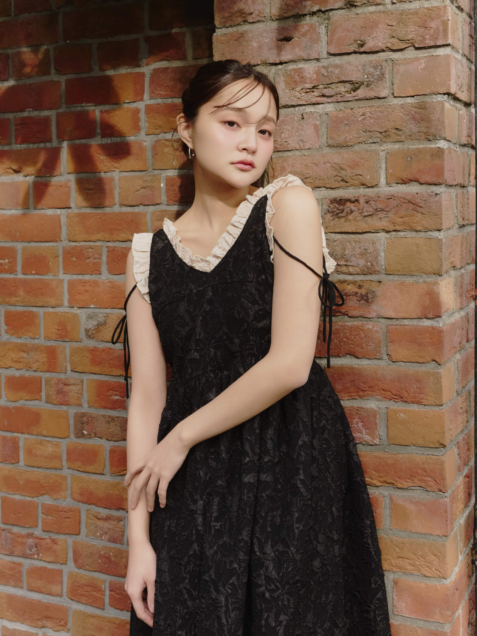 white×beige