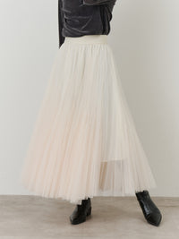 ボリュームロングチュールスカート