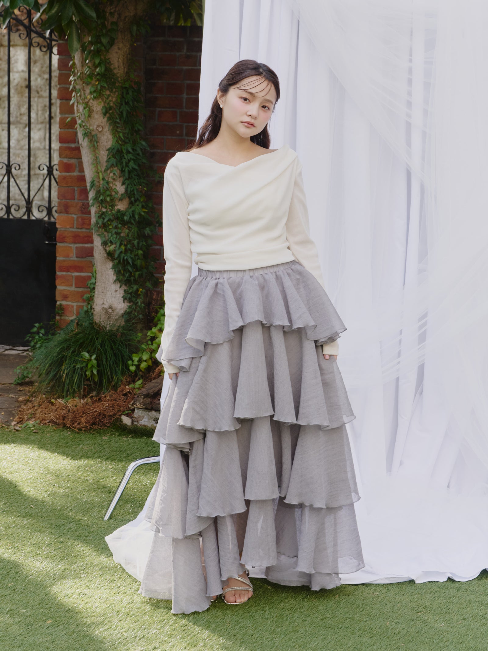 シアーメロウティアードスカート