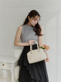 ミニマルボストンバッグ