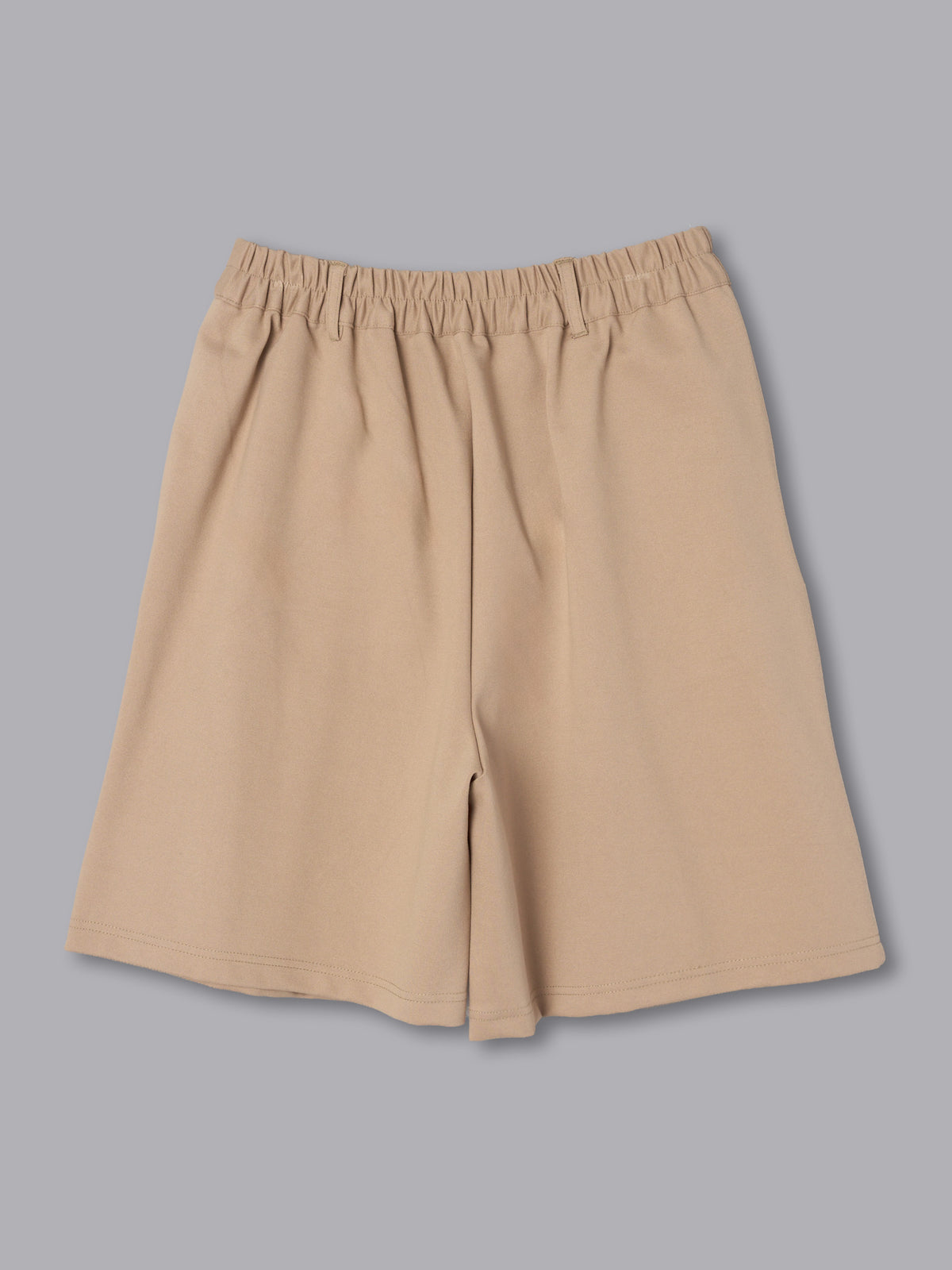 カットダンボールハーフパンツ