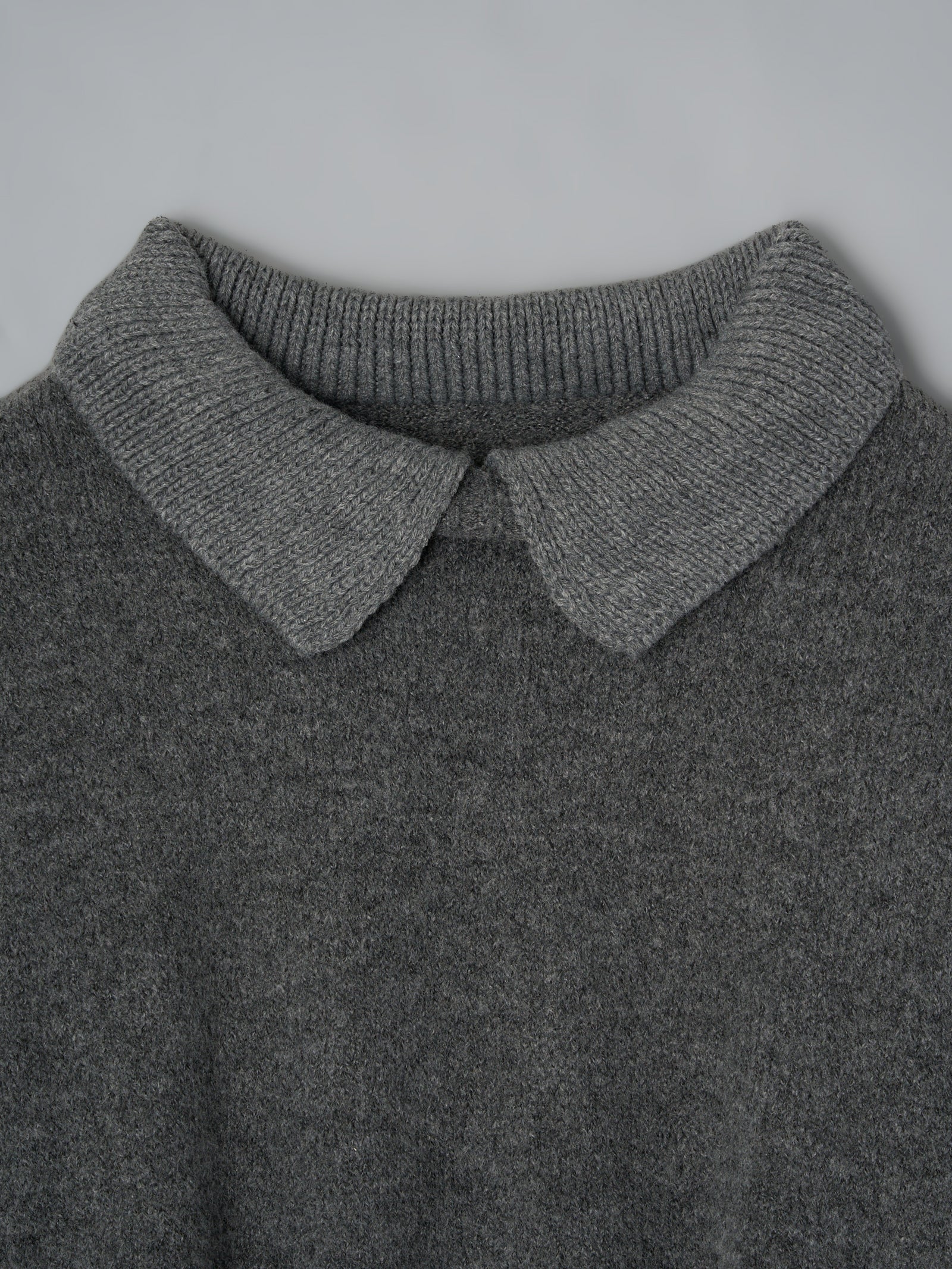 リブカラーペプラムニット