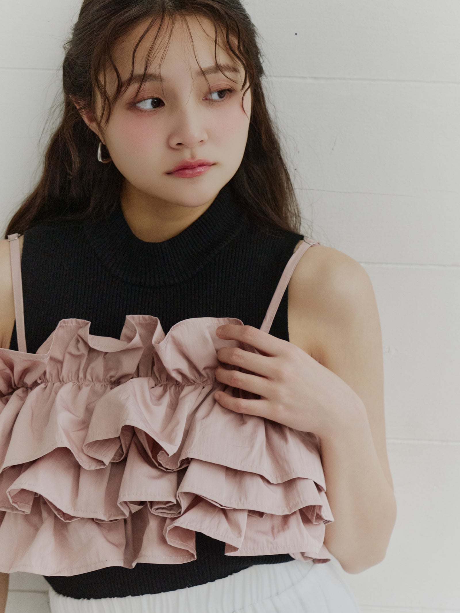 シャギーショートVネックニット