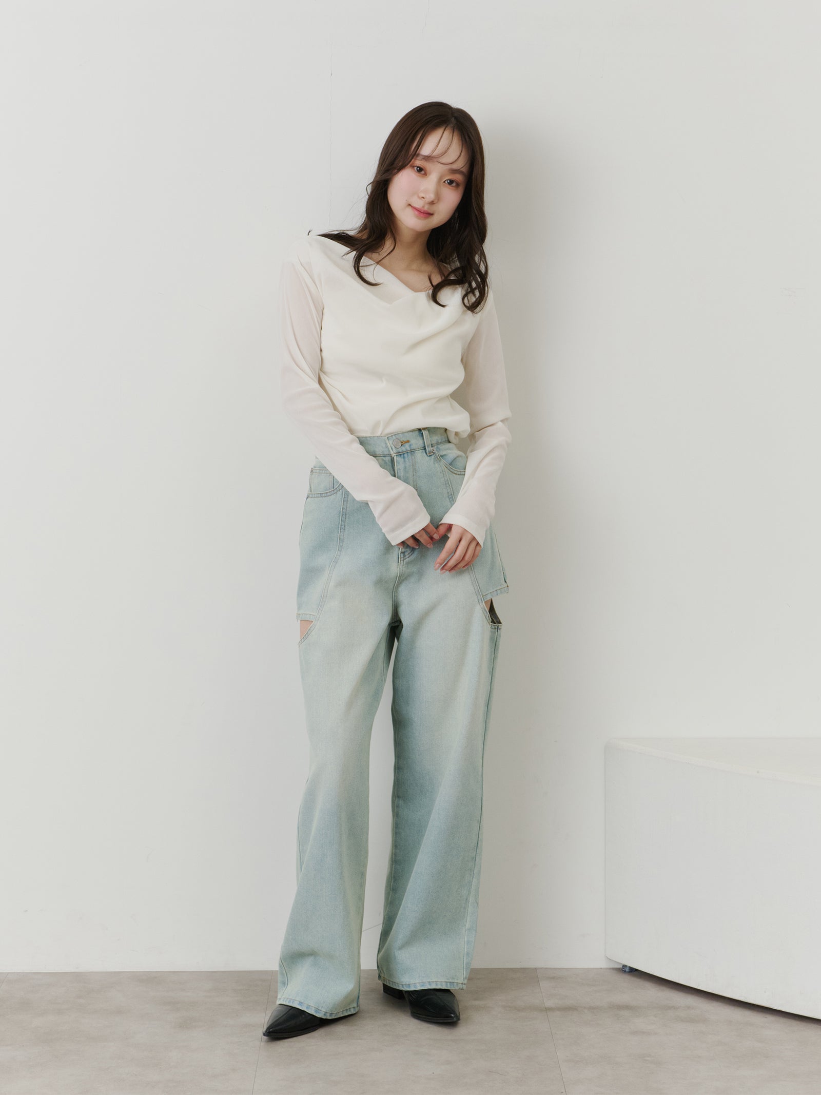 サイドスリットデニム