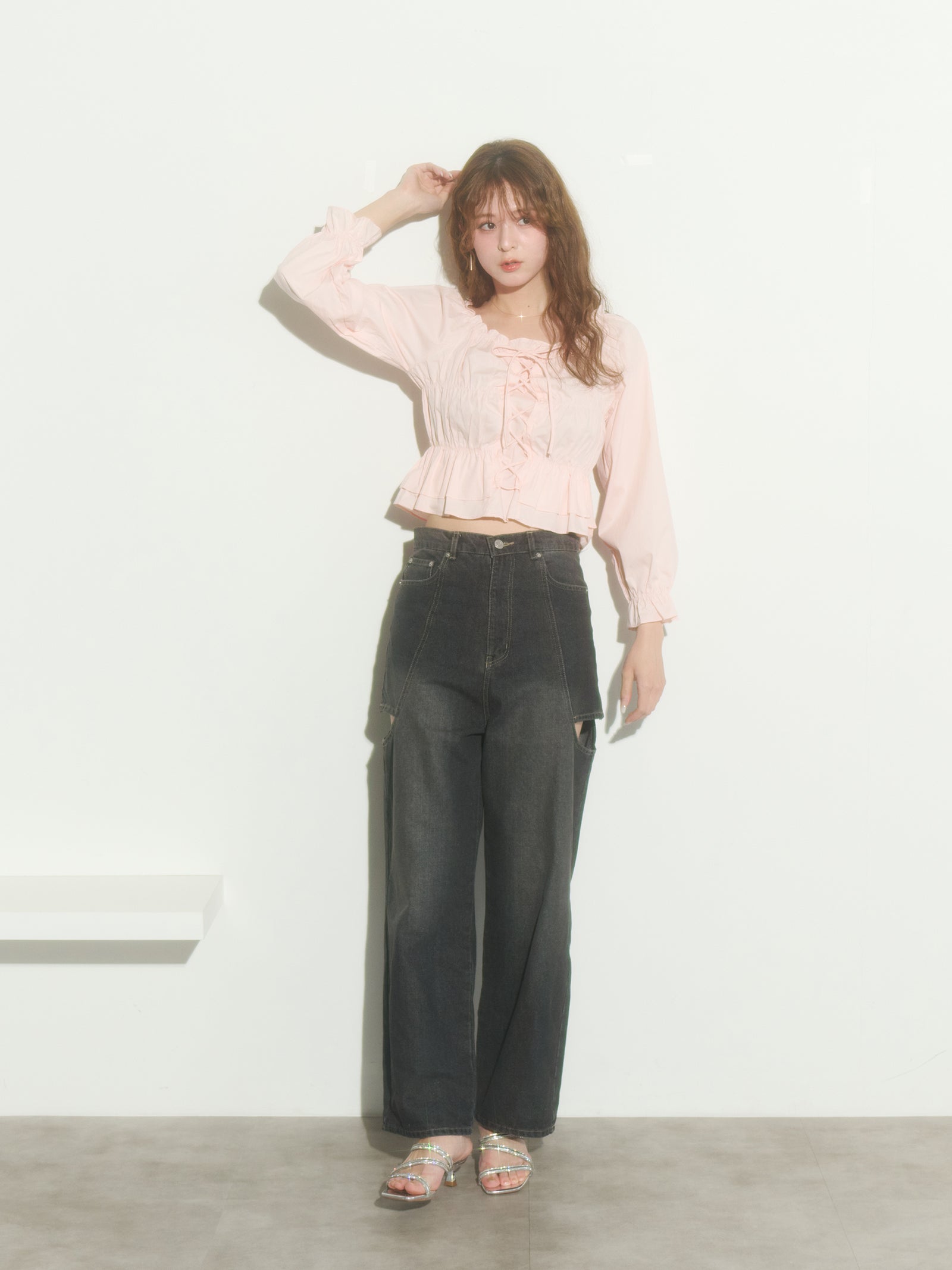 レースアップリボンブラウス