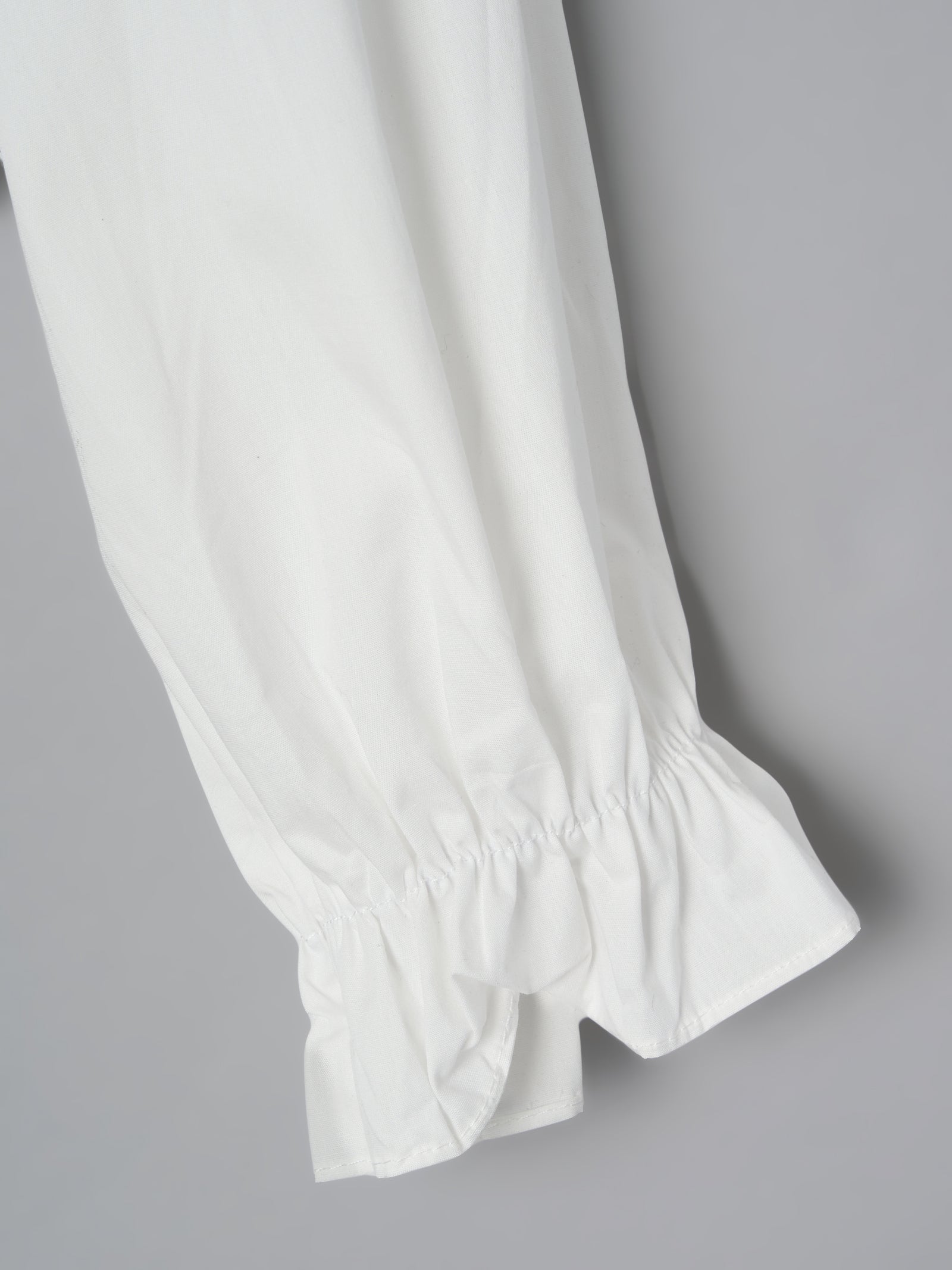 レースアップリボンブラウス