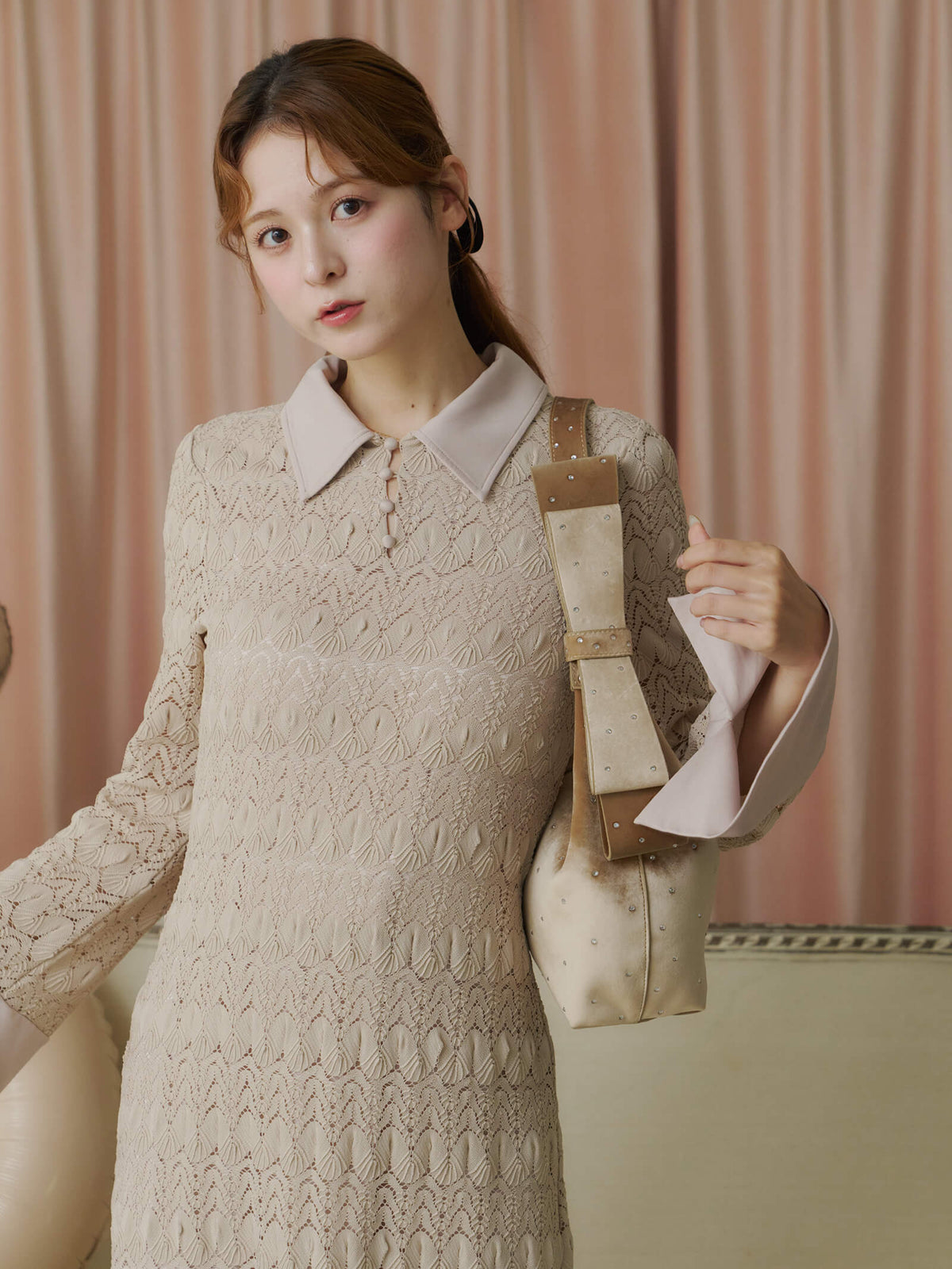 beige