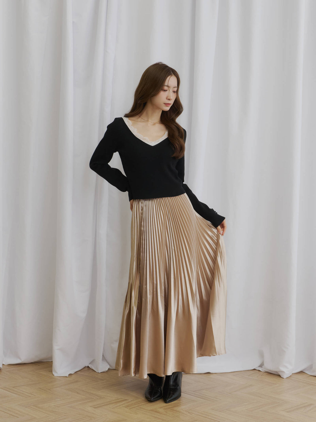 beige
