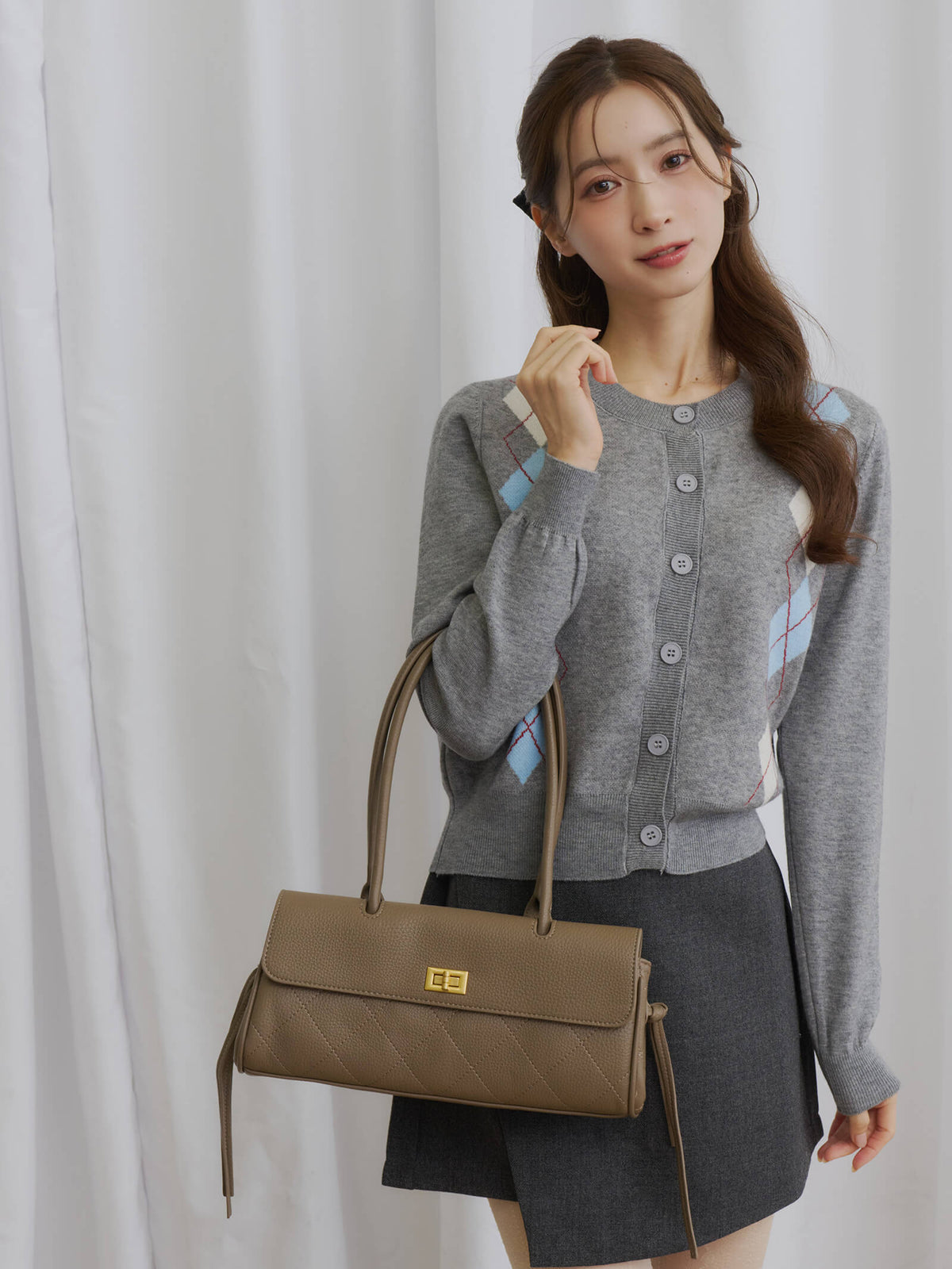 ソフトキルティングショルダーバッグ