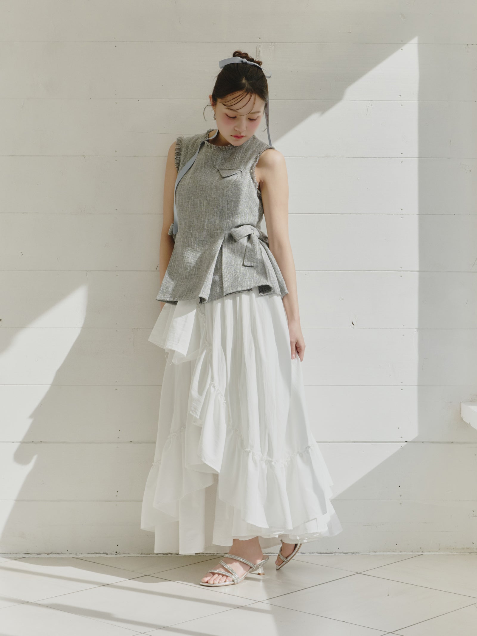 ツイードペプラムリボントップス