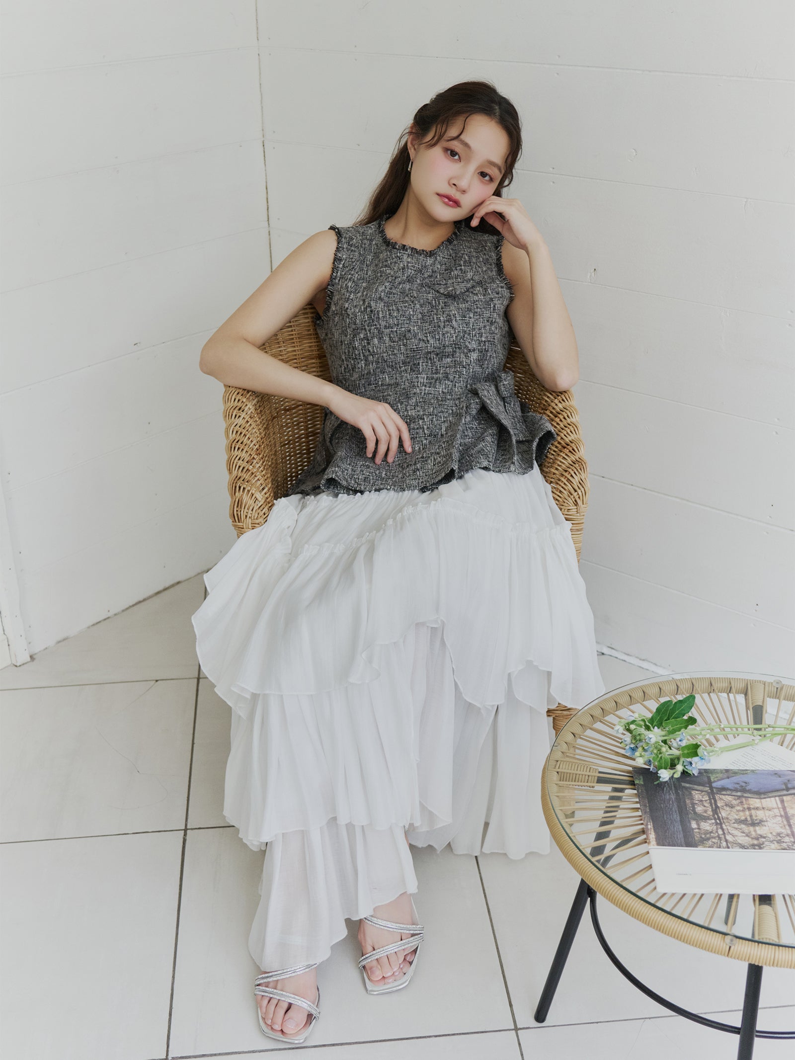 ツイードペプラムリボントップス