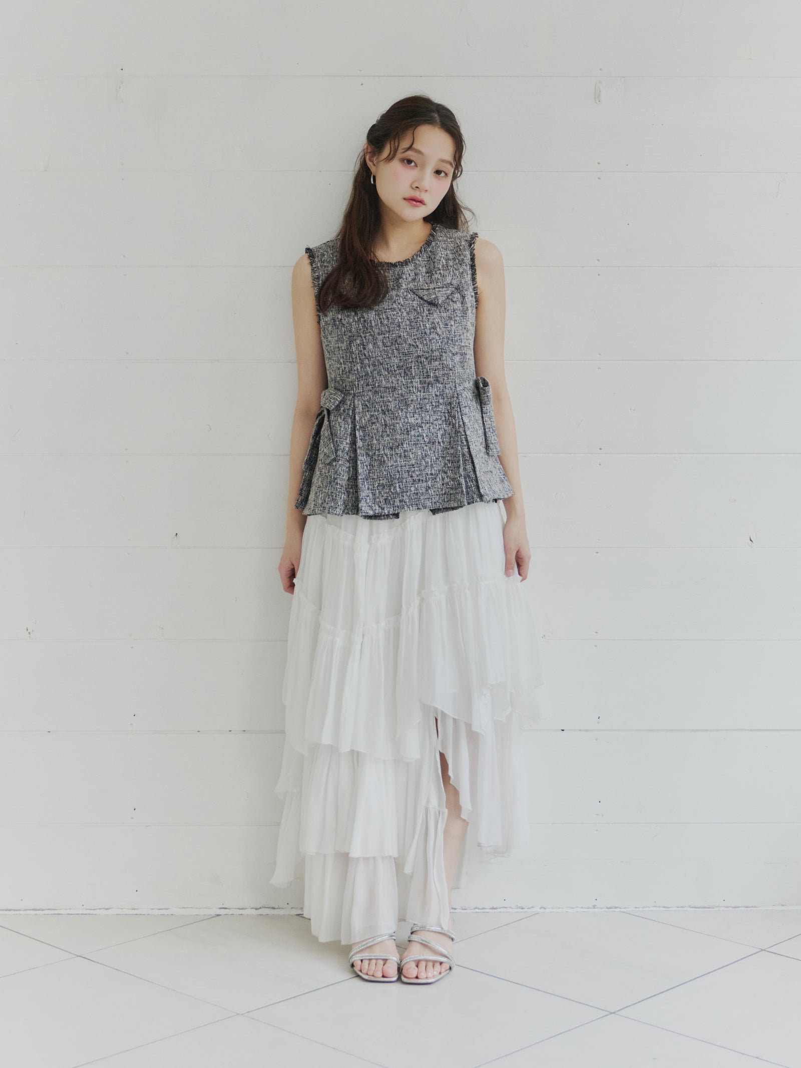 ツイードペプラムリボントップス