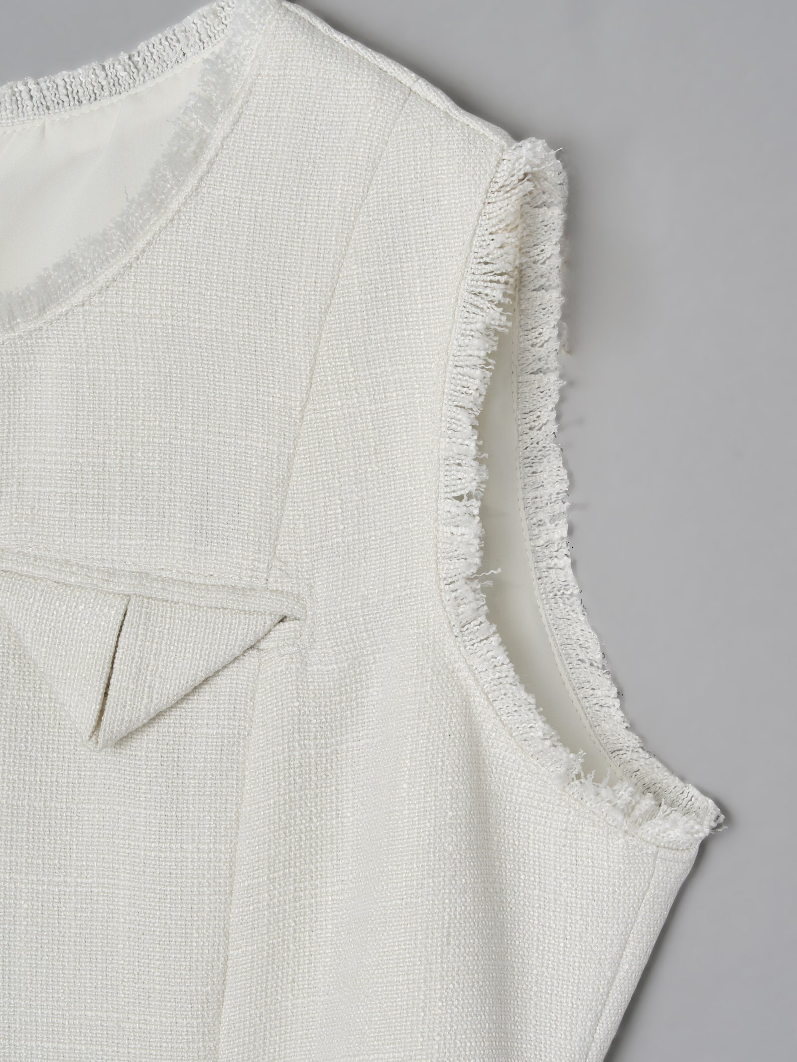 ツイードペプラムリボントップス