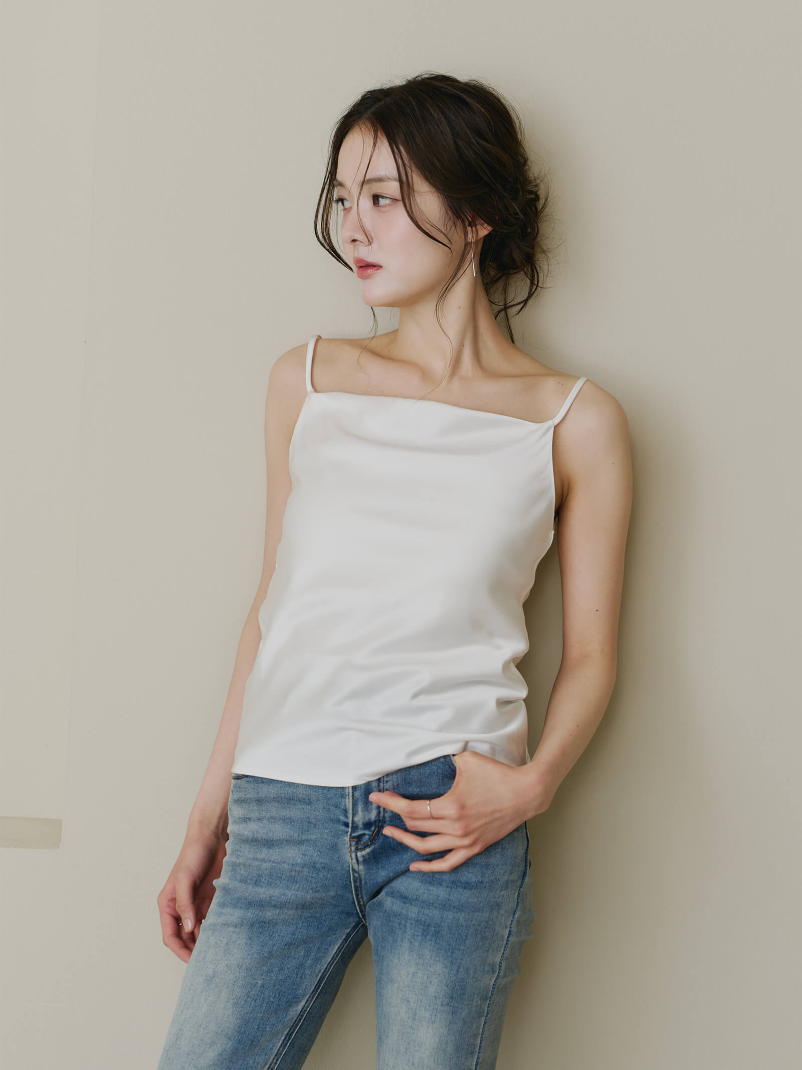 MICI （新品未使用）サテンキャミソール➕サテンパンツ シルキーサテンキャミソール