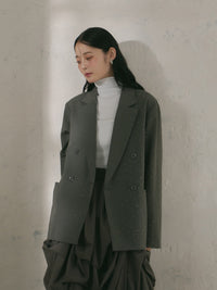 身長:173cm サイズ:F