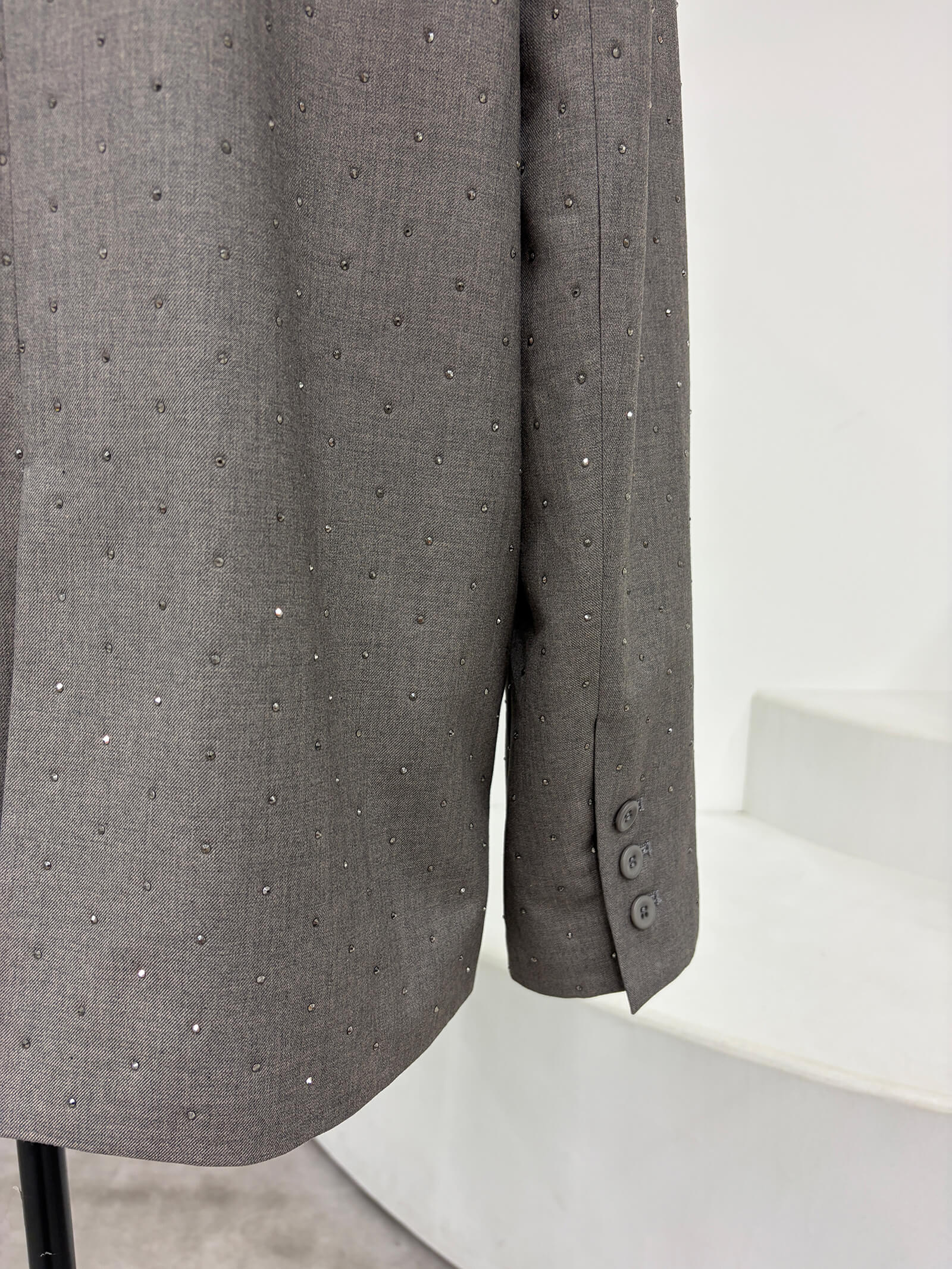 Olu. ラインストーンジャケット　グレー ラインストーンジャケット