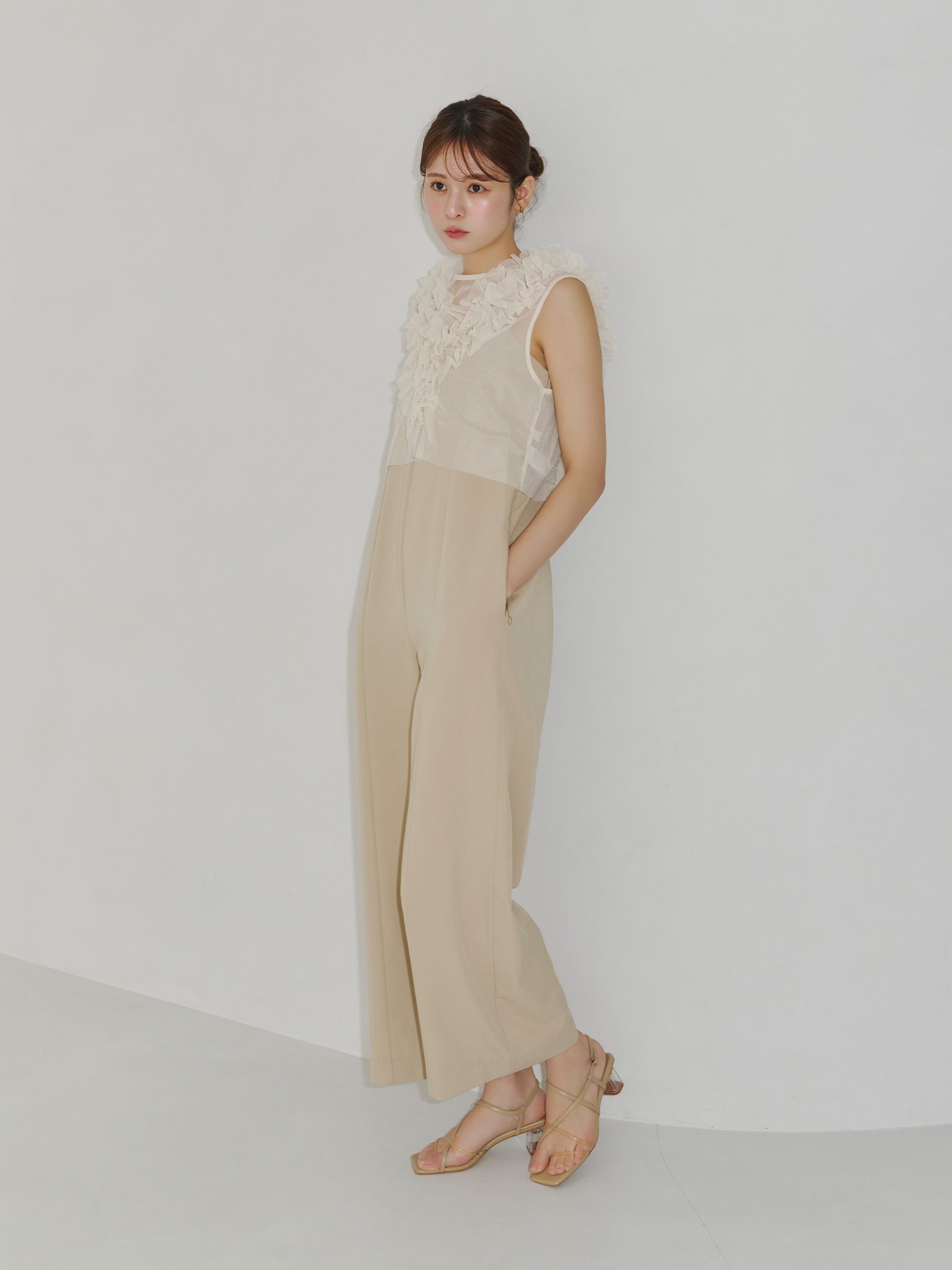 ダブルストラップオールインワン