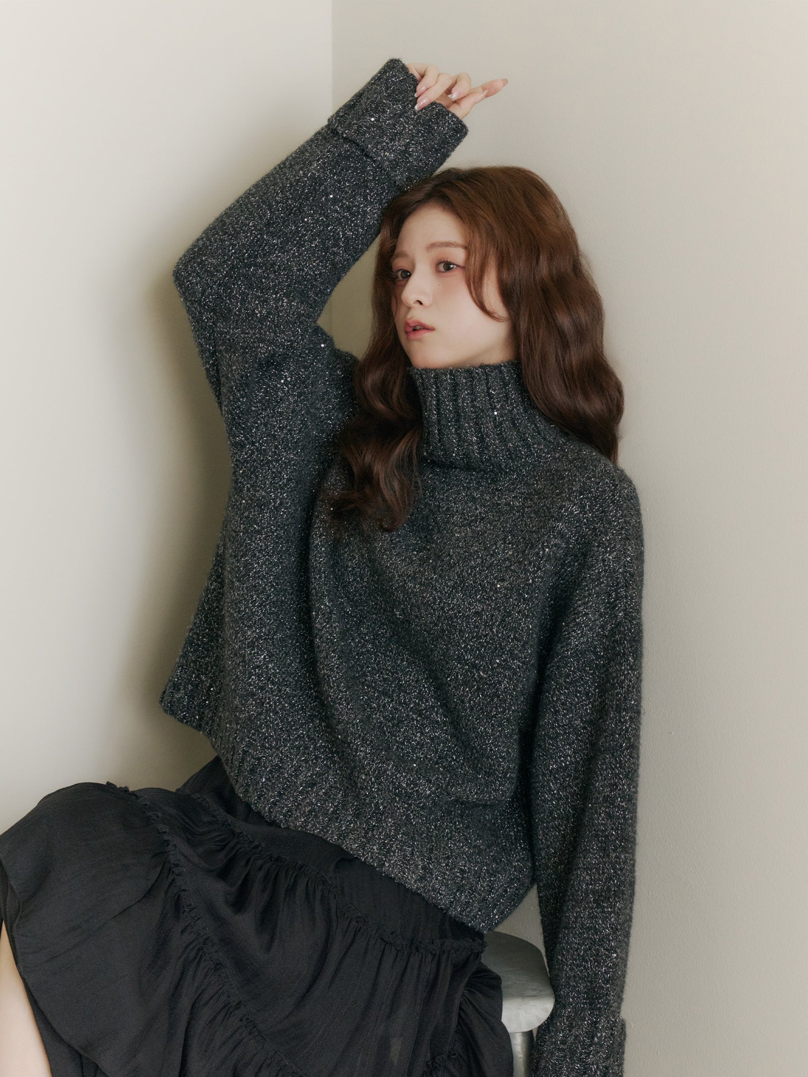 スパンコールタートルニット