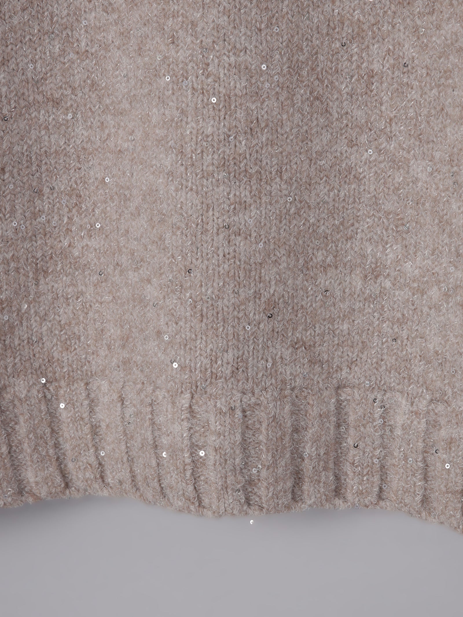 スパンコールタートルニット