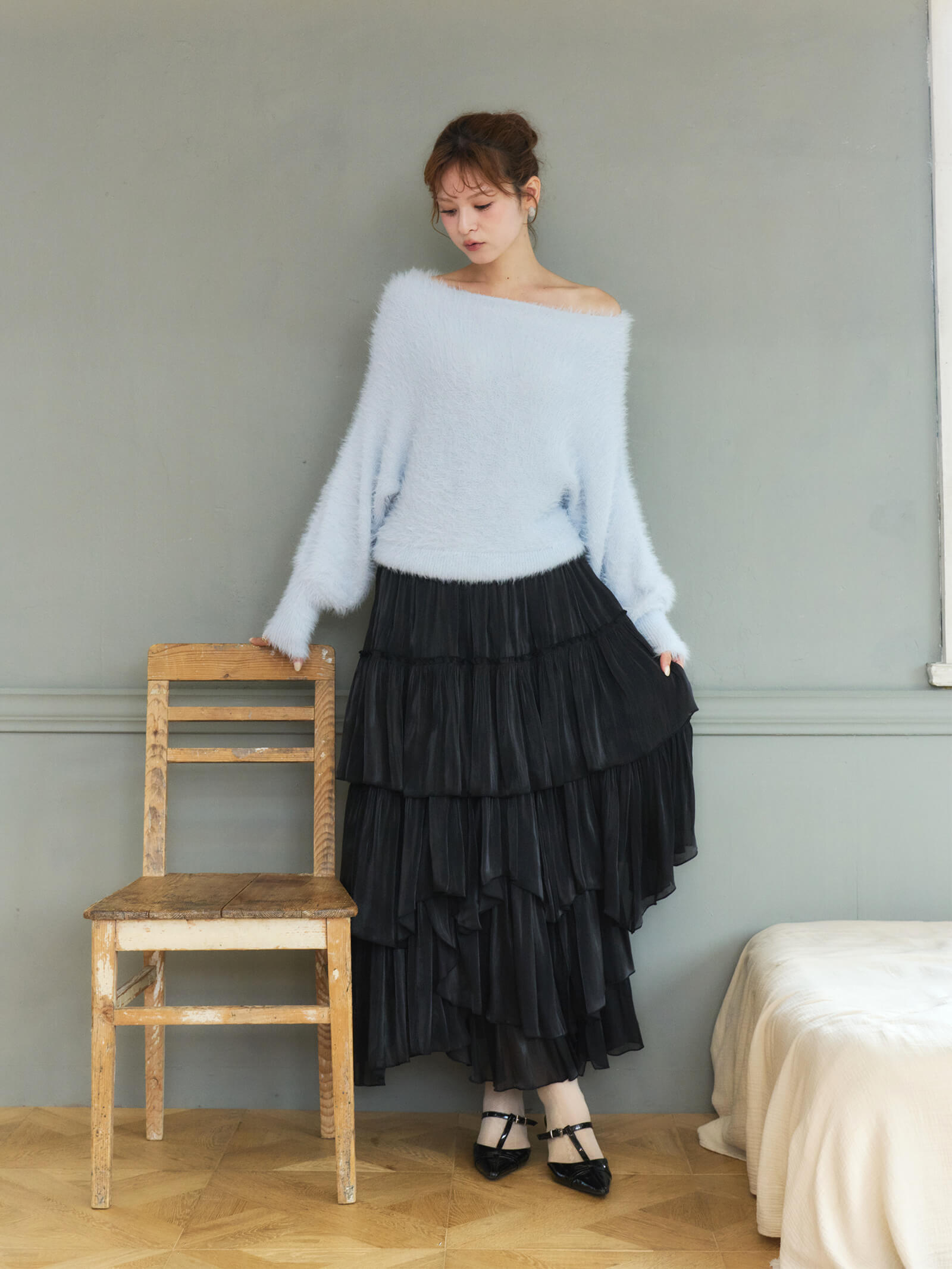 【予約】オフショルダーシャギーニット【発送予定日 9月下旬〜10月上旬】