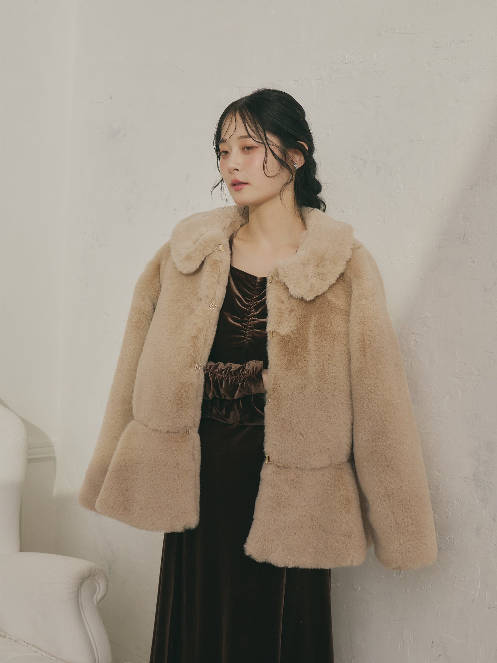 beige
