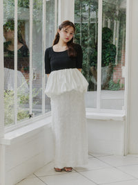 フラワーIラインスカート