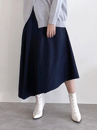 アシンメトリーストライプスカート