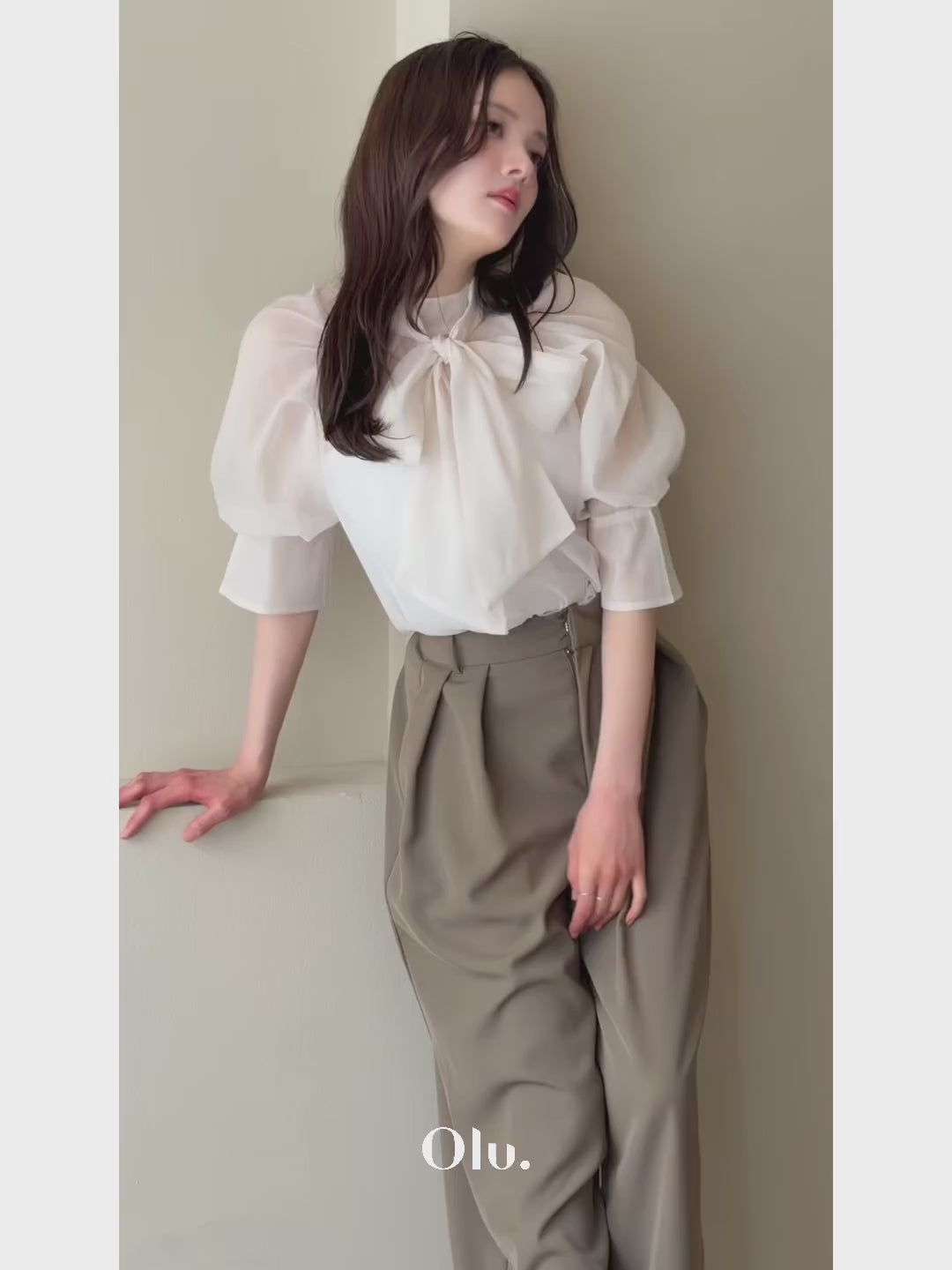 yori リボンタイブラウス　36 yori】リボンタイ ブラウス シャツ ボウタイ ネイビー コットン
